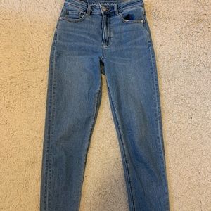 American Eagle Mom Jeans